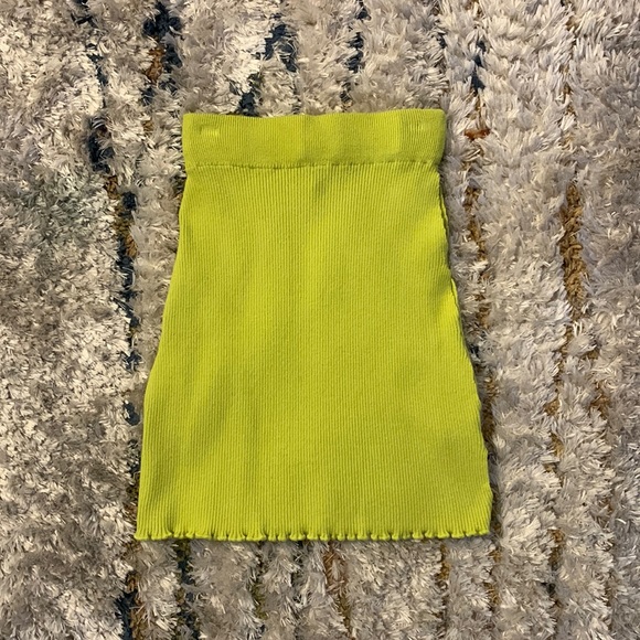 NWOT - Lime green knit mini skirt - Picture 2 of 7
